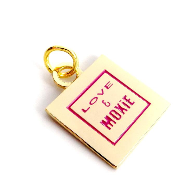 bijoux en m&eacute;tal personnalis&eacute;s